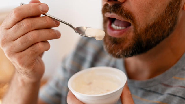 Afinal, qual é a melhor hora para comer um doce? Nutricionista explica