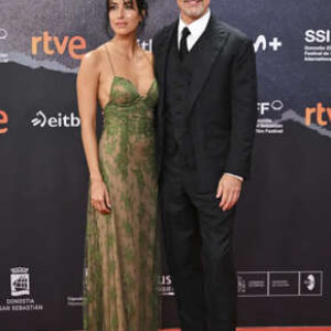 O ator Brad Pitt contou com a companhia da namorada, Ines de Ramon, no Festival de Cinema de San Sebastián